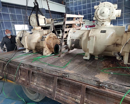 鶴煤集團(tuán)登?？諌簷C(jī)大修項(xiàng)目現(xiàn)場